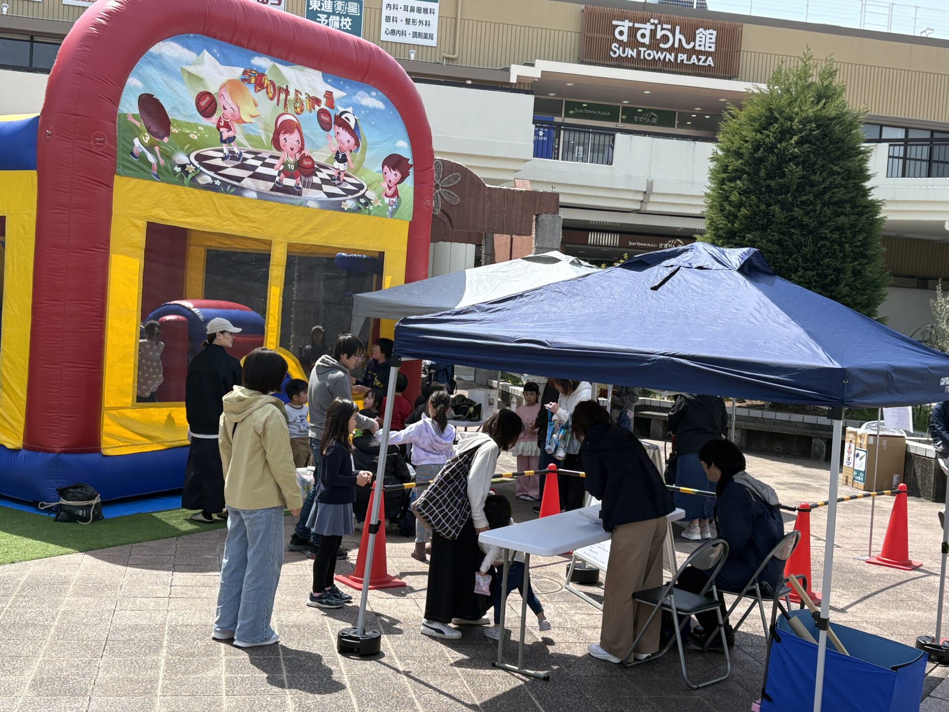 ちいさな×2 移動遊園地（たかのはらハルメキフェス）